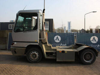 2009-terberg-yt182-1437798-46316399