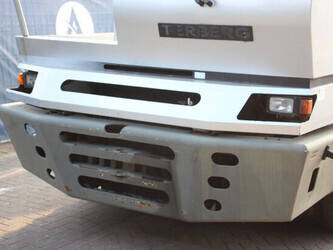 2009-terberg-yt182-1437798-46316406