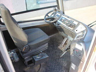 2009-terberg-yt182-1437798-46316419