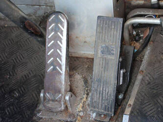 2009-terberg-yt182-1437798-46316422