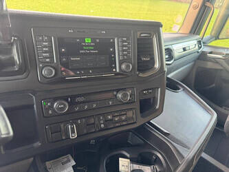 2017-scania-r500-1437801-46316520