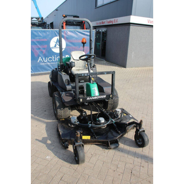 2015 Ransomes HR300-46316733