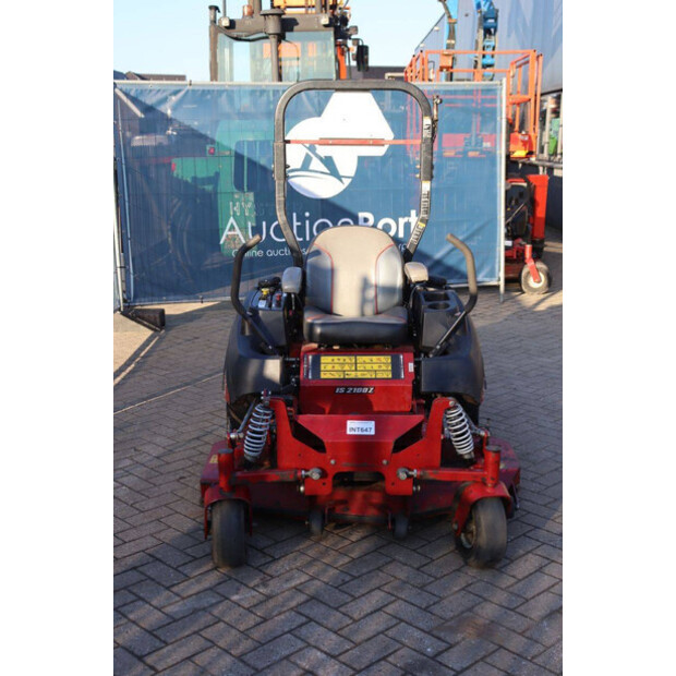 2018 Ferris Zeroturn IS2100z-46316792
