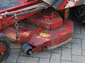 2018-ferris-zeroturn-is2100z-1437811-46316796