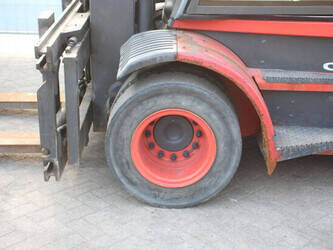 2011-linde-h80d-01-46316826