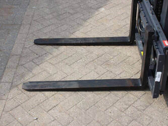 2017-linde-h20d-02-600-1437814-46316892