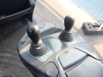 2015-linde-h20d-02-600-1437815-46316937