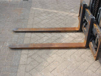 2020-linde-h25d-01-46316957