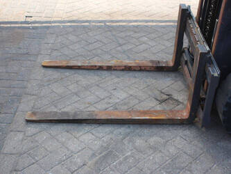 2014-linde-h25d-02-1437818-46317022