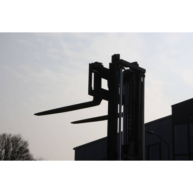 2014 Linde H25D-02-46317040