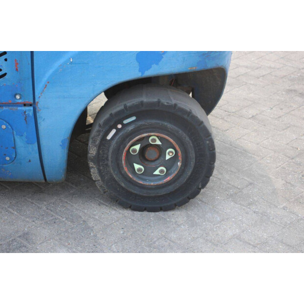 2010 Linde H25D-01-46317089