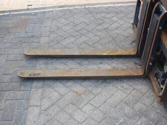 2012-linde-h30d-01-1437821-46317116