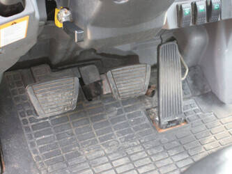 2005-mitsubishi-fd35n-1437823-46317192