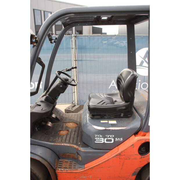 2009 Toyota 02-8FDF30-46317222