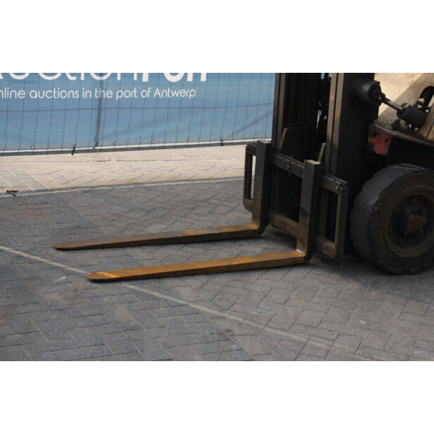 NISSAN FJ02A25-46317244