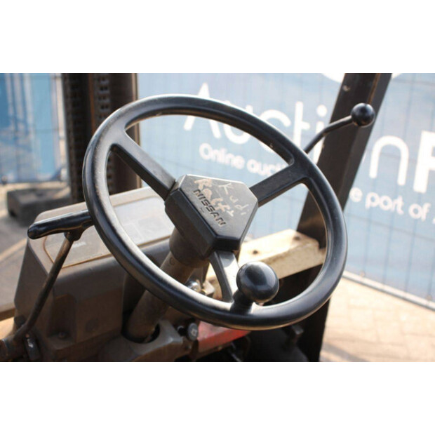 NISSAN FJ02A25-46317254