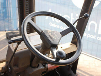 nissan-fj02a25-1437825-46317256