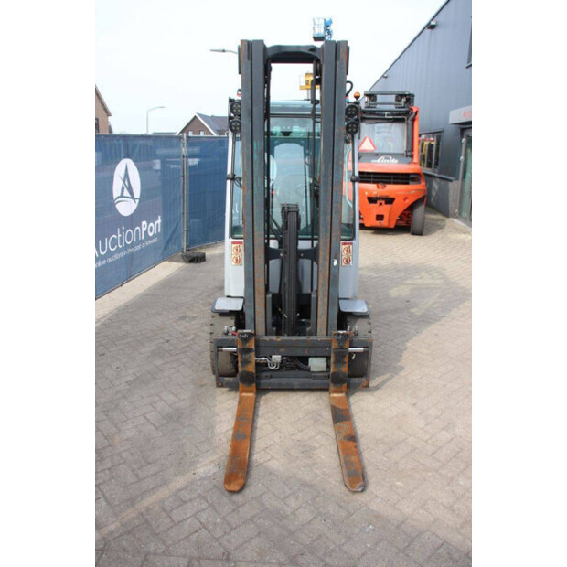 2019 Still RX70-25-46317298