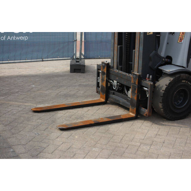 2019 Still RX70-25-46317300