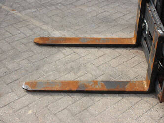 2019-still-rx70-25-1437827-46317303