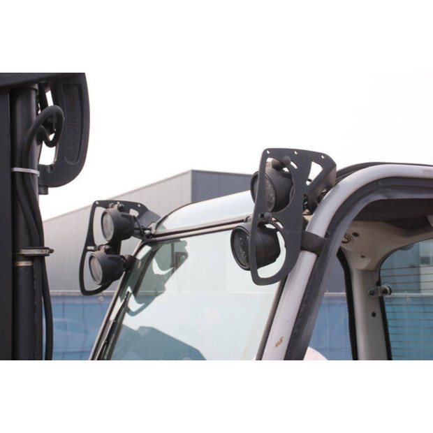 2019 Still RX70-25-46317304