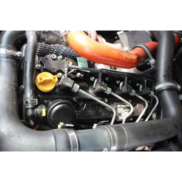 2019 Still RX70-25-46317310