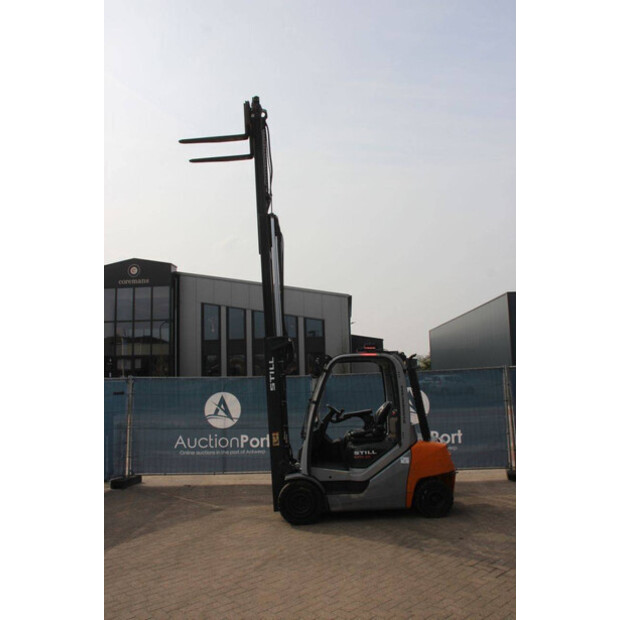 2019 Still RX70-25-46317321