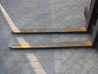 2000-hyster-h3-00xm-1437828-46317334