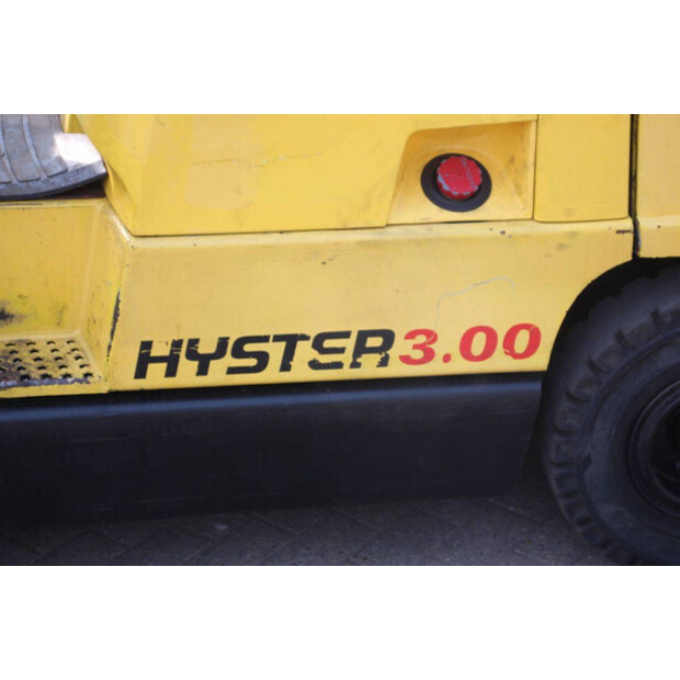 2000 Hyster H3.00XM-46317337