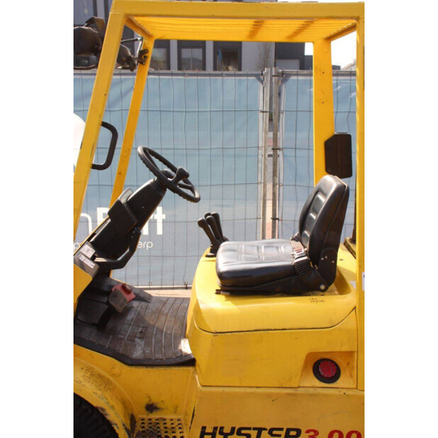 2000 Hyster H3.00XM-46317343