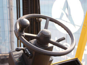 2004-hyster-h3-00xm-1437831-46317435