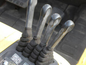 2004-hyster-h3-00xm-1437832-46317467