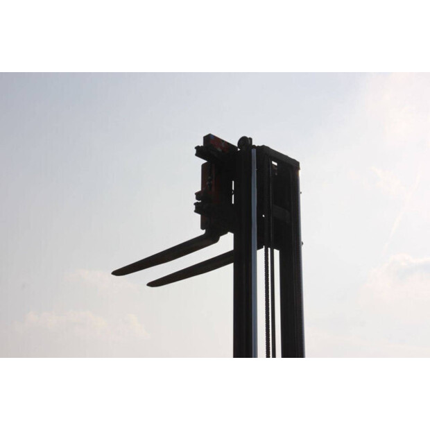 2004 Hyster H3.00XM-46317473