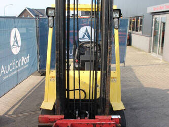 2004-hyster-h3-00xm-1437833-46317480