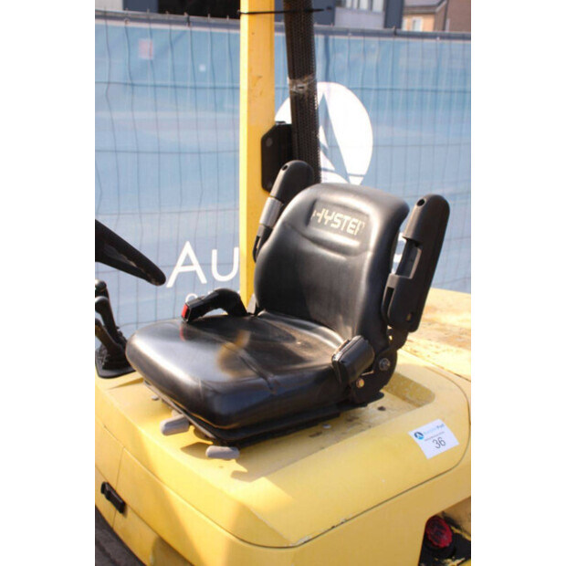 2004 Hyster H3.00XM-46317496