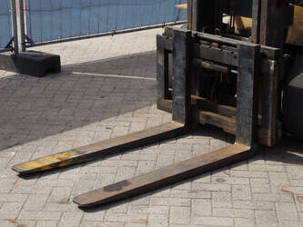 1997-caterpillar-dp30-1437835-46317558