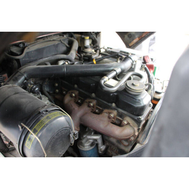 2000 NISSAN FDGTA150-46317607