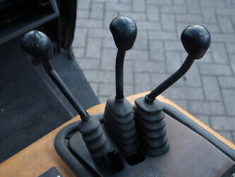 1998-yale-gdp25tf-1437838-46317690