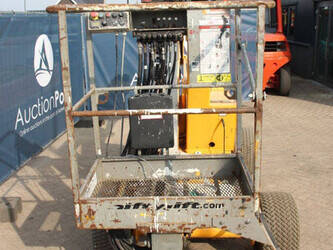 2012-nifty-hr12ne-1437843-46317799