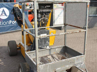 2011-nifty-hr12ne-1437844-46317825