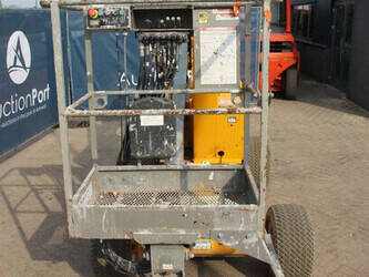 2011-nifty-hr12ne-1437844-46317826