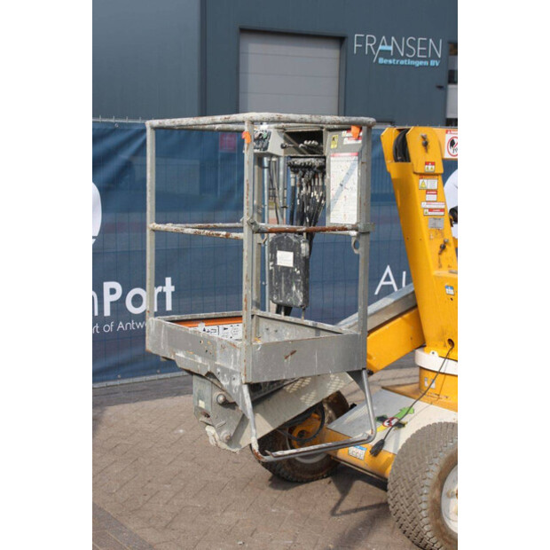 2011 NIFTY HR12NE-46317828