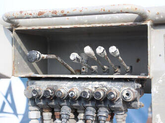 2011-nifty-hr12ne-1437844-46317830