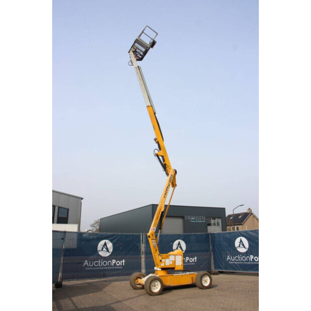 2011 NIFTY HR12NE-46317838