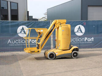 صورة ل رافعات هوائية 2014 هولوت STAR 10-1