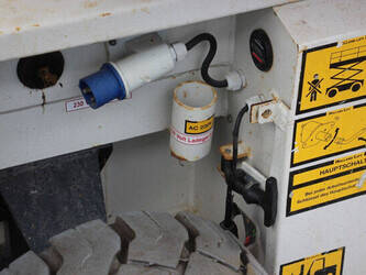 2015-holland-lift-monostar-y-64el14-1437854-46318140