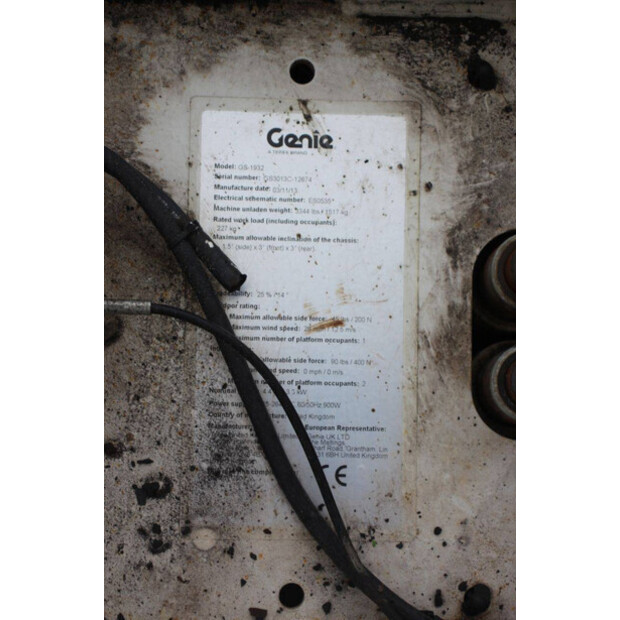 2013 جيني GS-1932-46318194