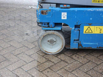 2016-genie-gs1930-1437857-46318212