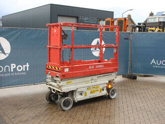 2015-jlg-1930es-1437858-46318236