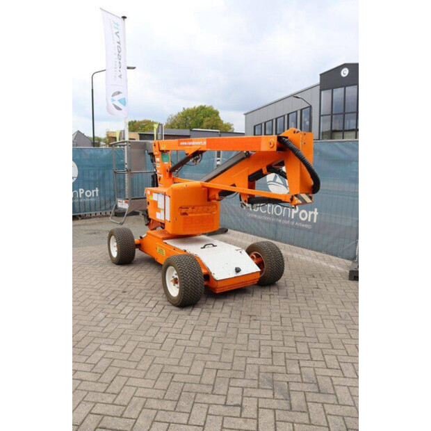 2009 NIFTY HR12NE-46318409